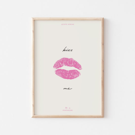 Kiss Me Art Print - Posterami