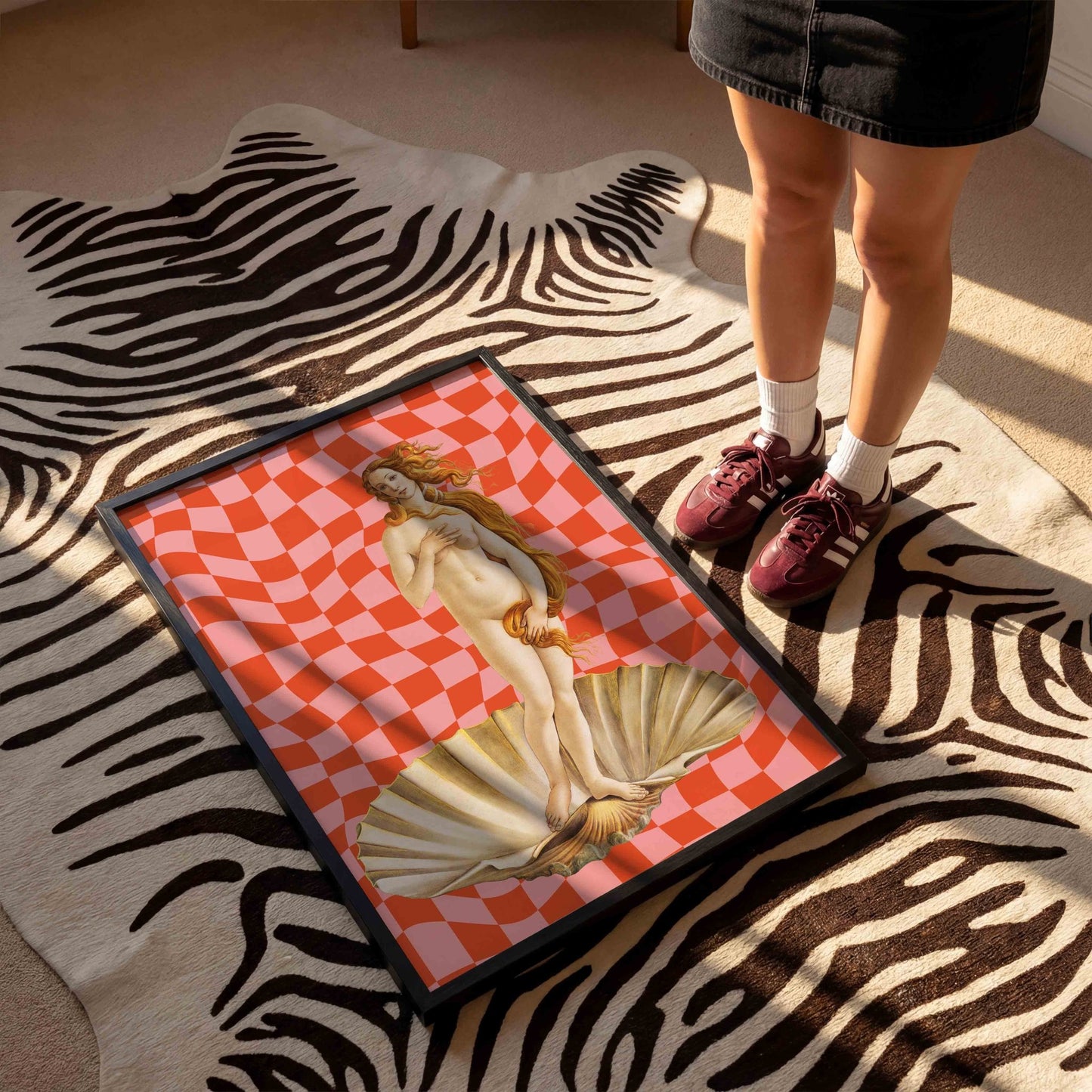 Checkered Venus Print - Posterami