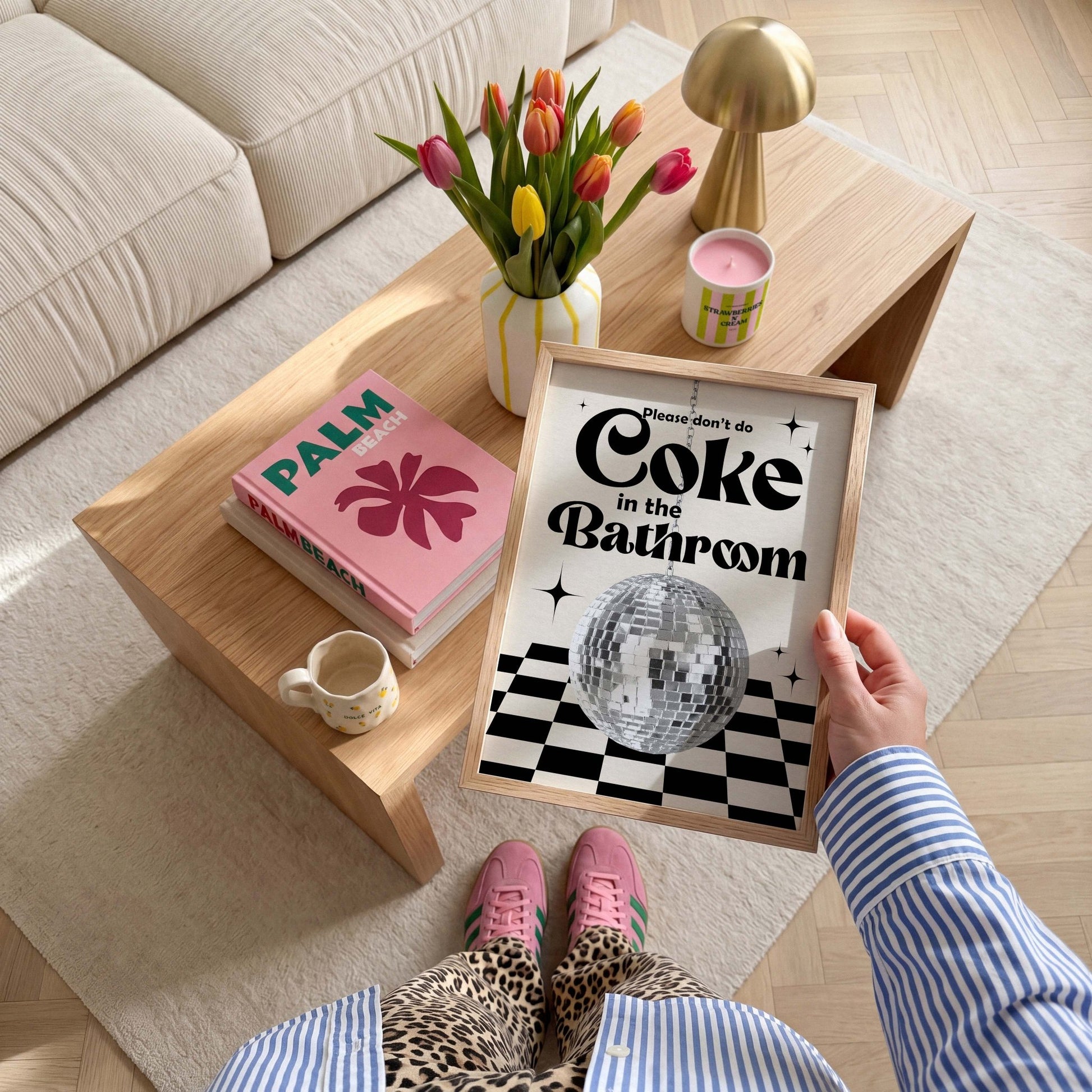 Coke In The Bathroom Print No. 5 - Posterami