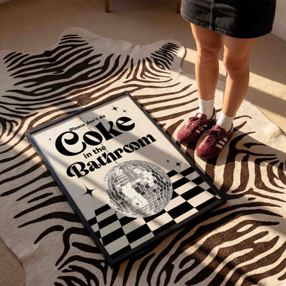 Coke In The Bathroom Print No. 5 - Posterami