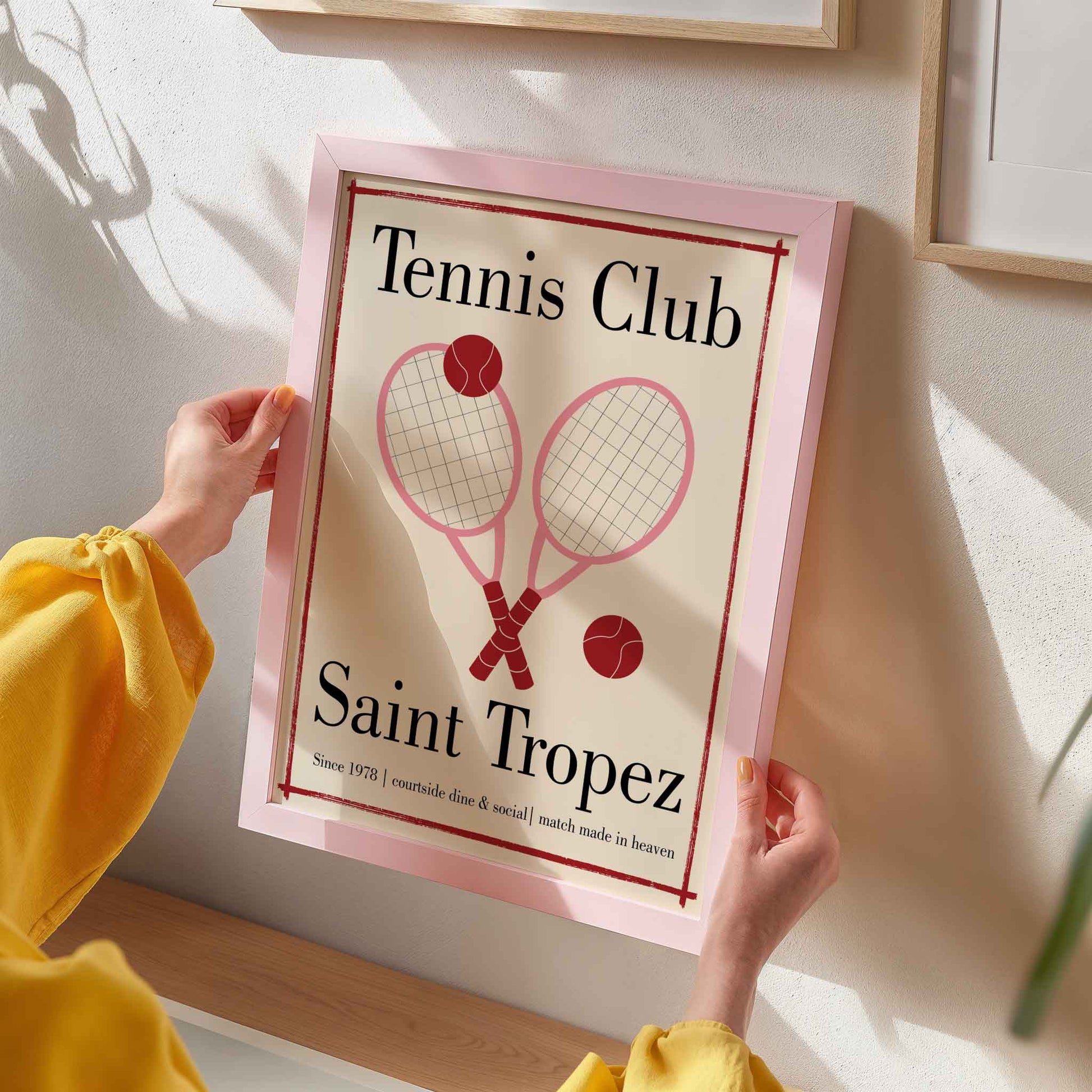 Tennis Club Saint Tropez Art Print - Posterami