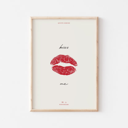 Kiss Me Art Print - Posterami